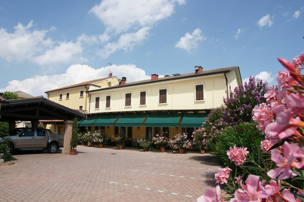 Locanda Grego Bolzano Vicentino Esterno foto